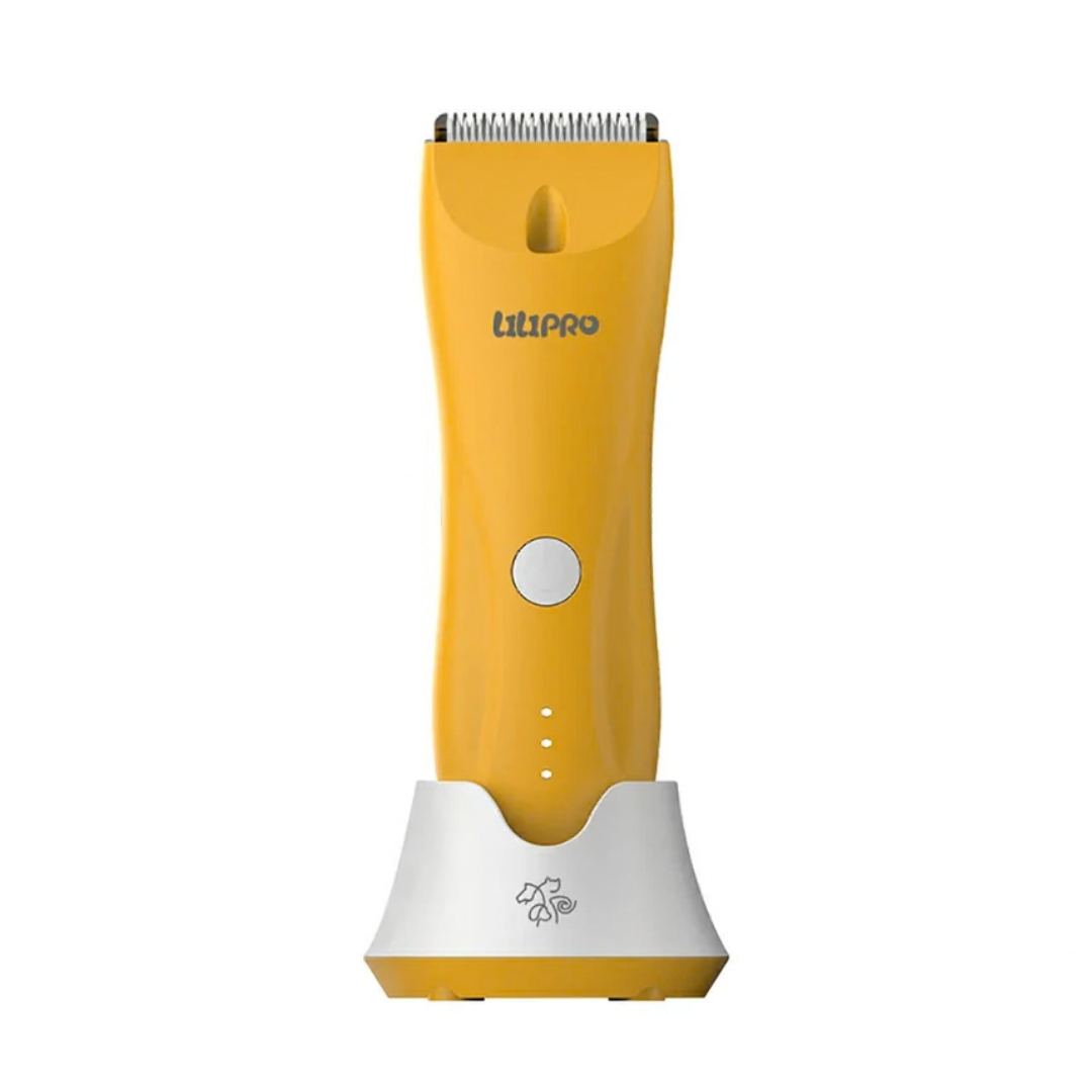 Cortadora de pelo compacta LILIPRO PET PT304 en su base de carga